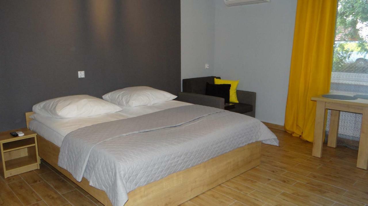 Pod Brzozami Hotel Sandomierz Bagian luar foto